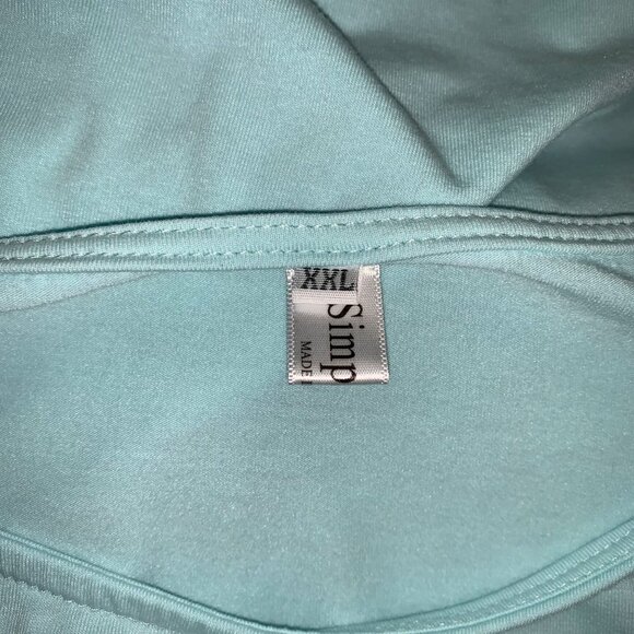 Blue Blouse Women's Light Blue Long Sleeve Shirt Button Cuff Detail & Scoop Neck - Picture 3 of 8